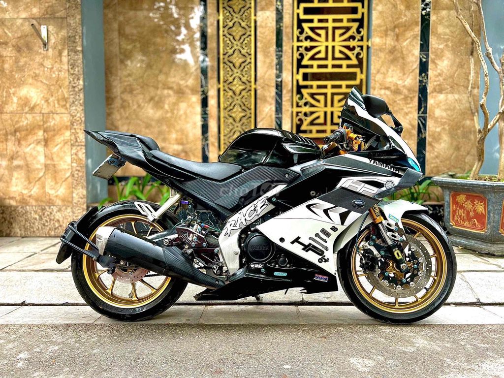 Yamaha R 2022 - ảnh 2