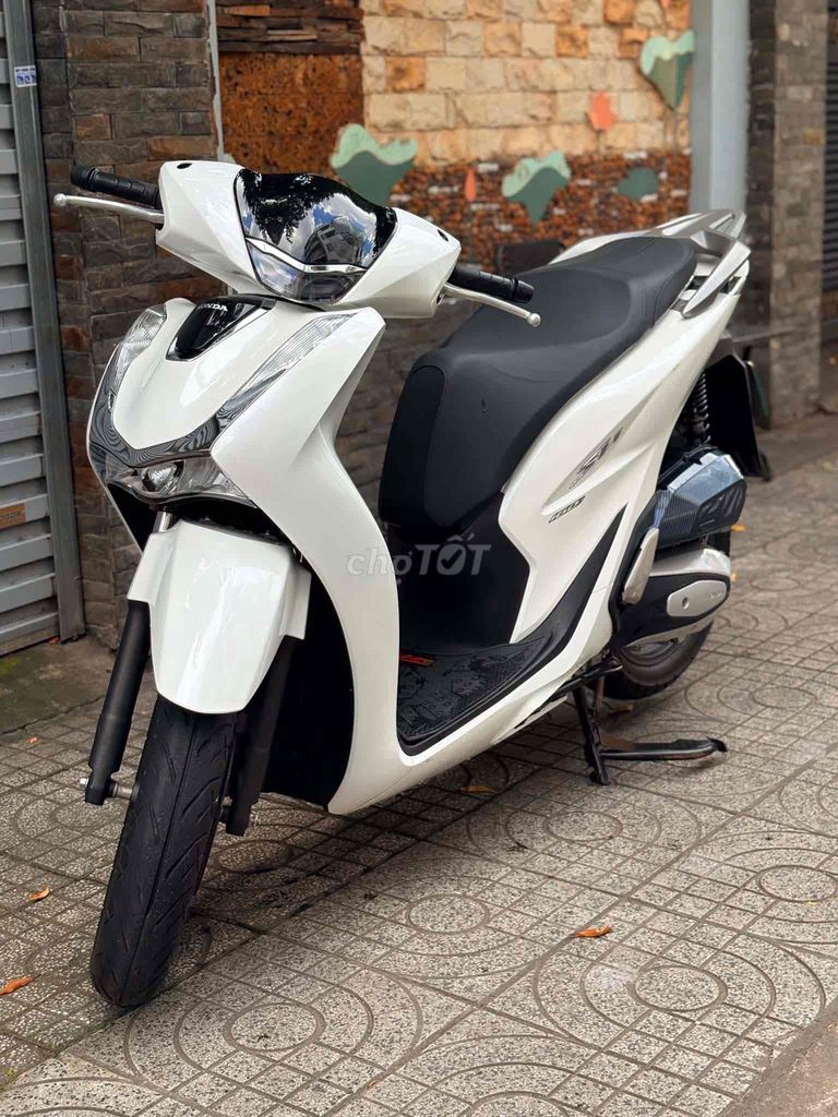 Honda SH 2023 - ảnh 2