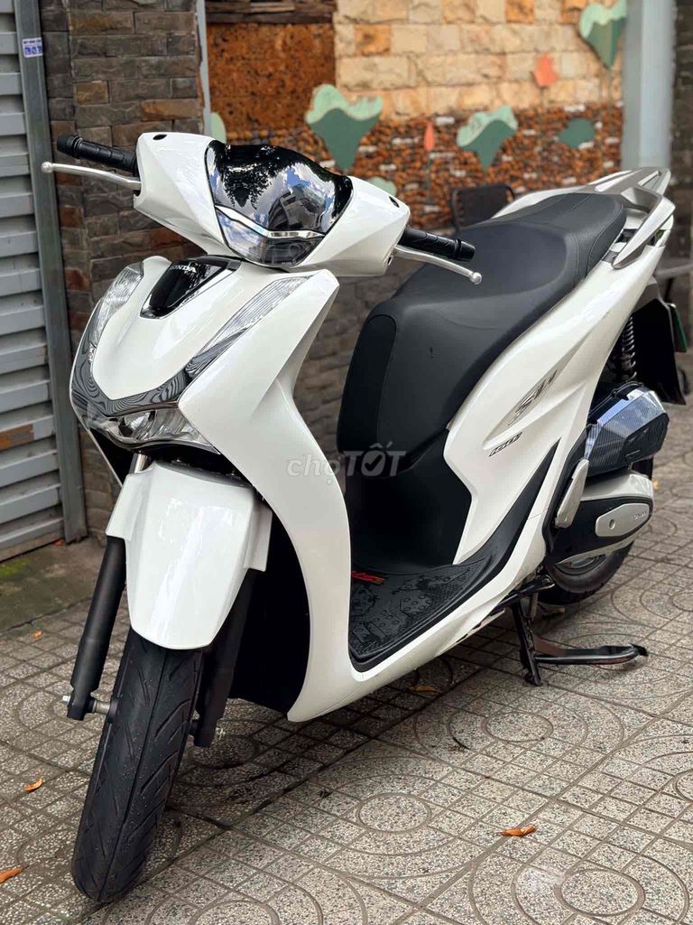 Honda SH 2023 - ảnh 3