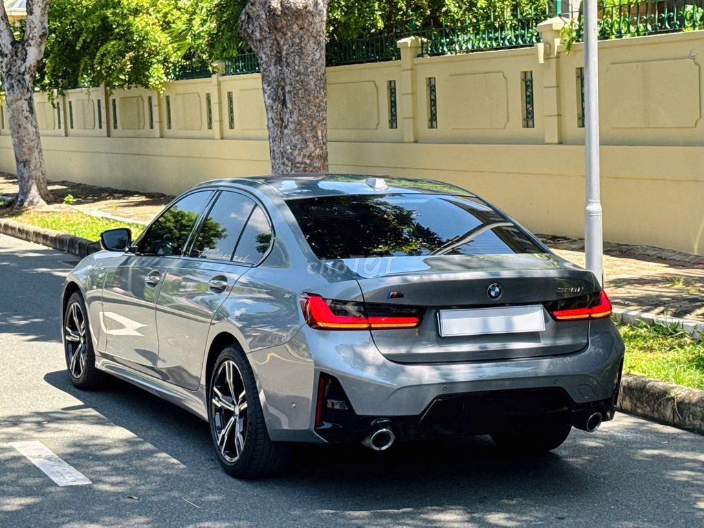 BMW 2025 - ảnh 4