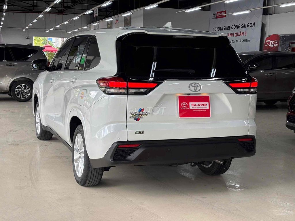 Toyota 2025 - ảnh 4