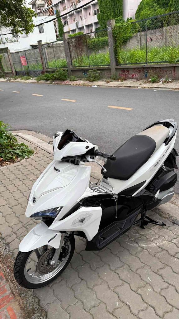 Honda Air Blade 2017 - ảnh 1