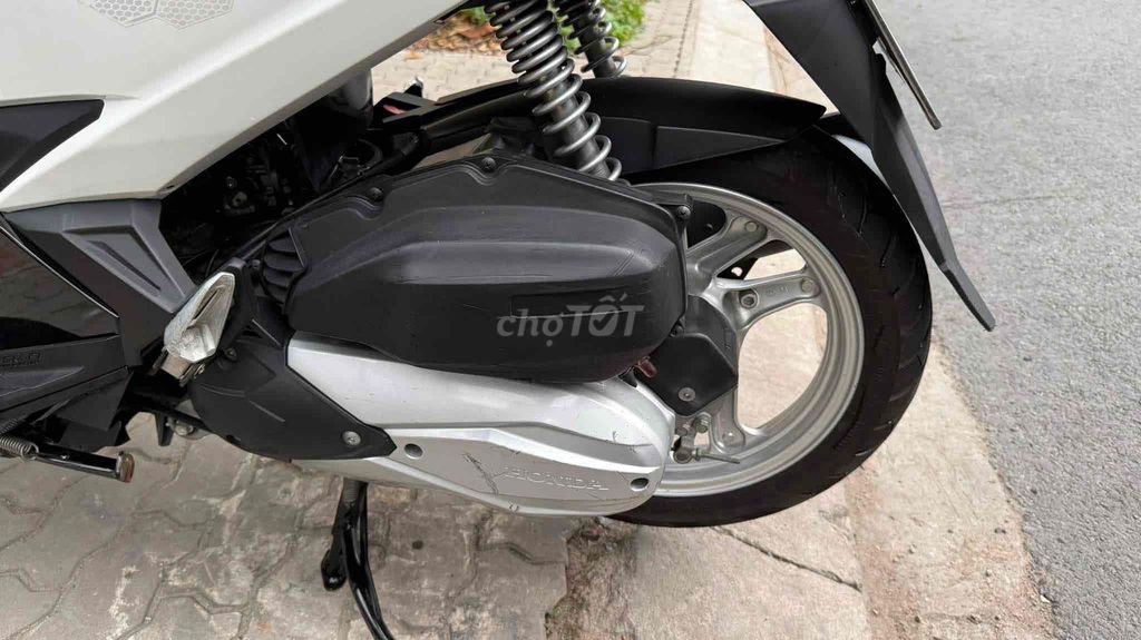 Honda Air Blade 2017 - ảnh 4