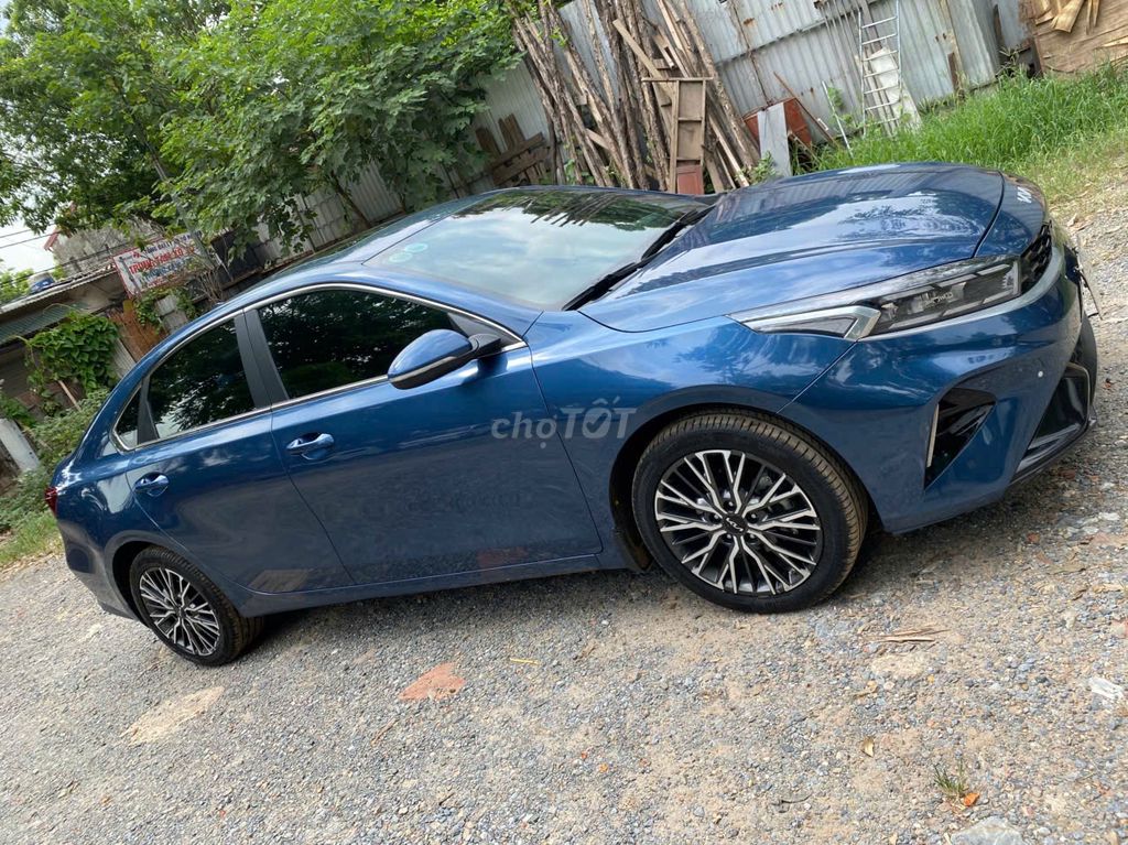 Kia K3 - ảnh 1