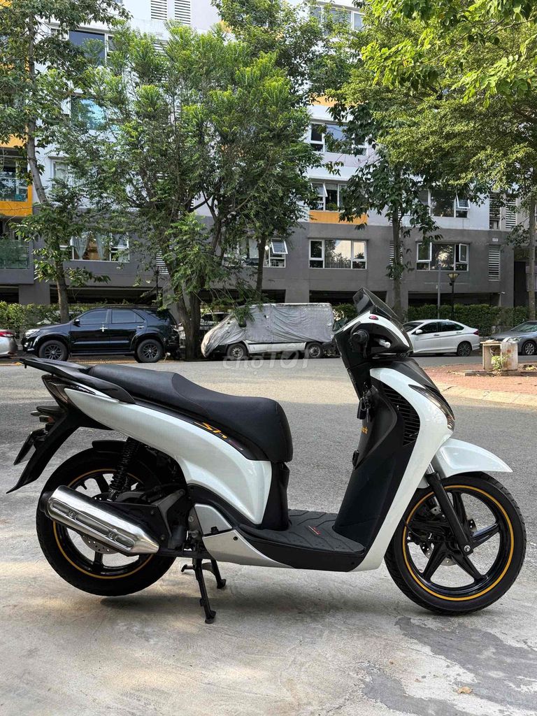 Honda SH 2010 - ảnh 1