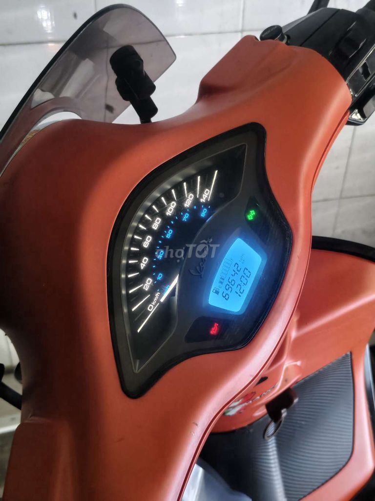 Piaggio Vespa 2014 - ảnh 2