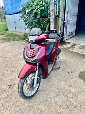Honda SH 2018 - ảnh 1