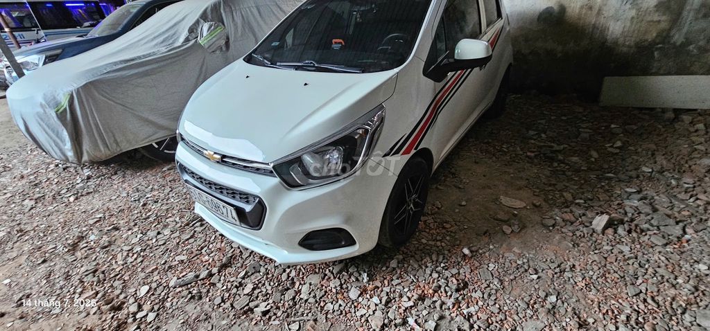Chevrolet Spark 2018 - ảnh 4