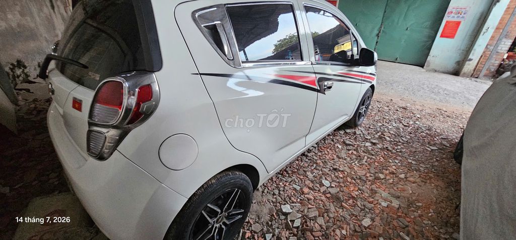 Chevrolet Spark 2018 - ảnh 5