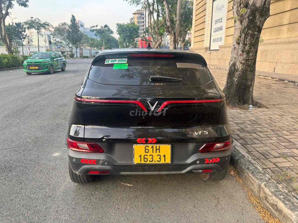 VinFast 2025 - ảnh 2