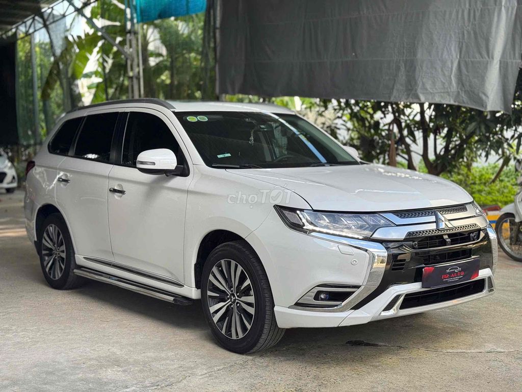 Mitsubishi Outlander 2022 - ảnh 2