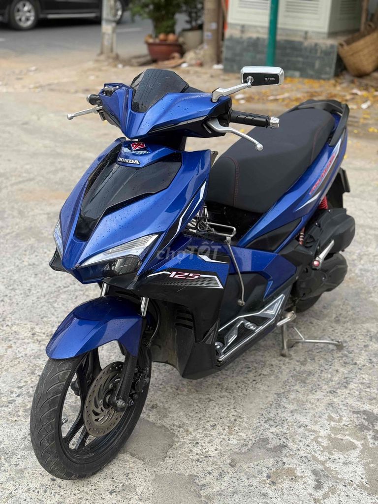 Honda Air Blade 2018 - ảnh 4