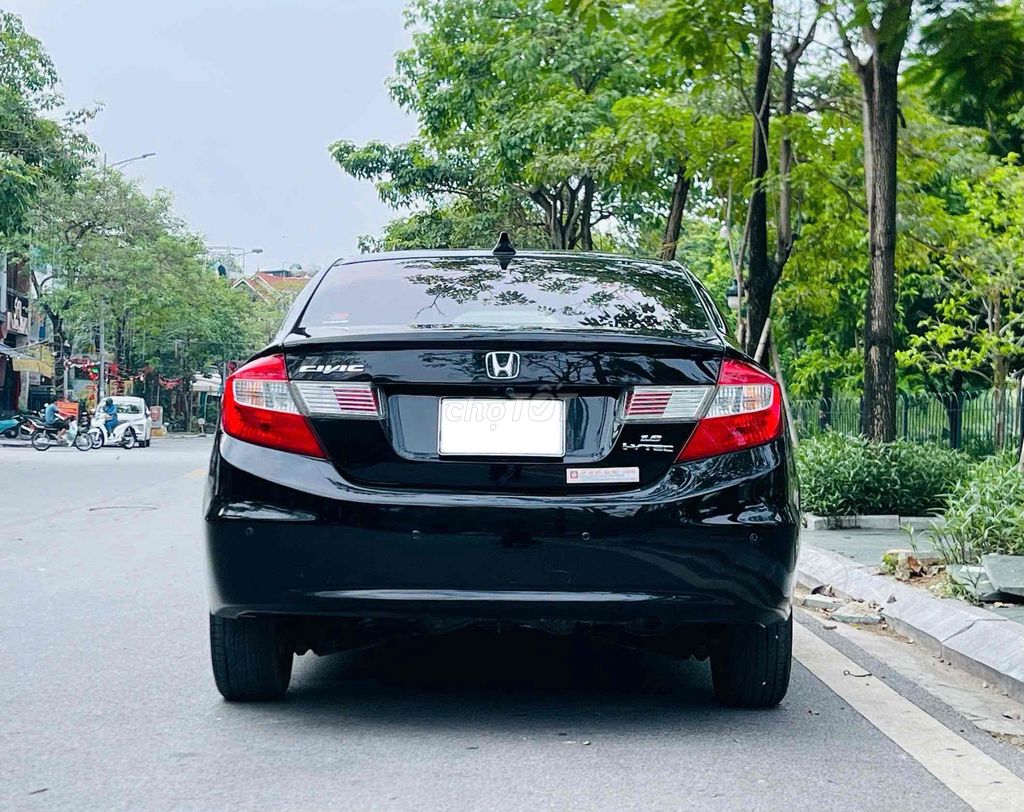 Honda Civic 2015 - ảnh 2