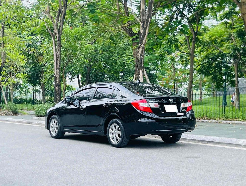 Honda Civic 2015 - ảnh 5
