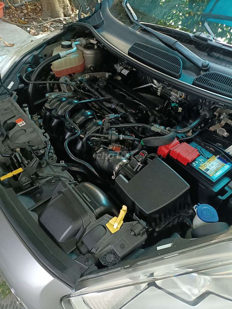 Ford Fiesta 2015 - ảnh 5
