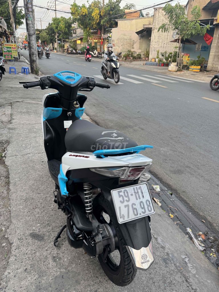Yamaha Luvias 2015 - ảnh 3
