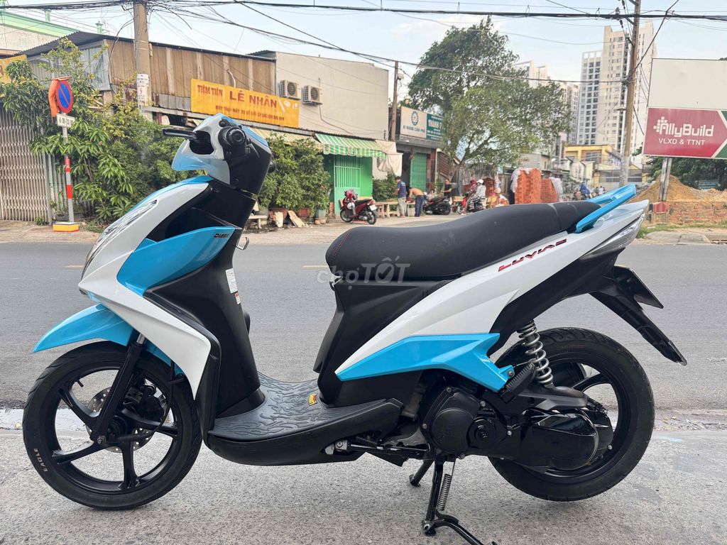 Yamaha Luvias 2015 - ảnh 4