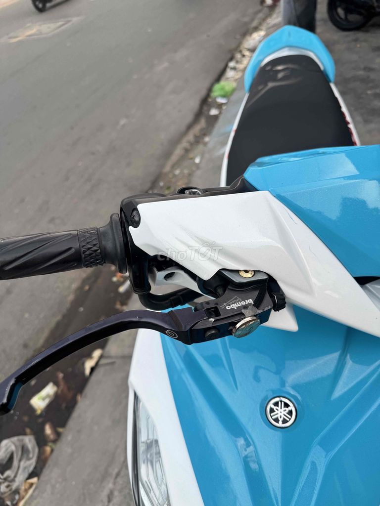 Yamaha Luvias 2015 - ảnh 5
