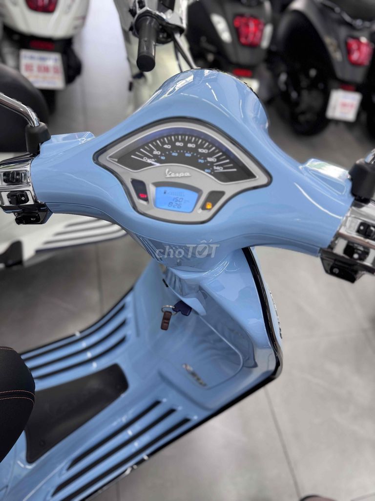 Piaggio Vespa 2025 - ảnh 2