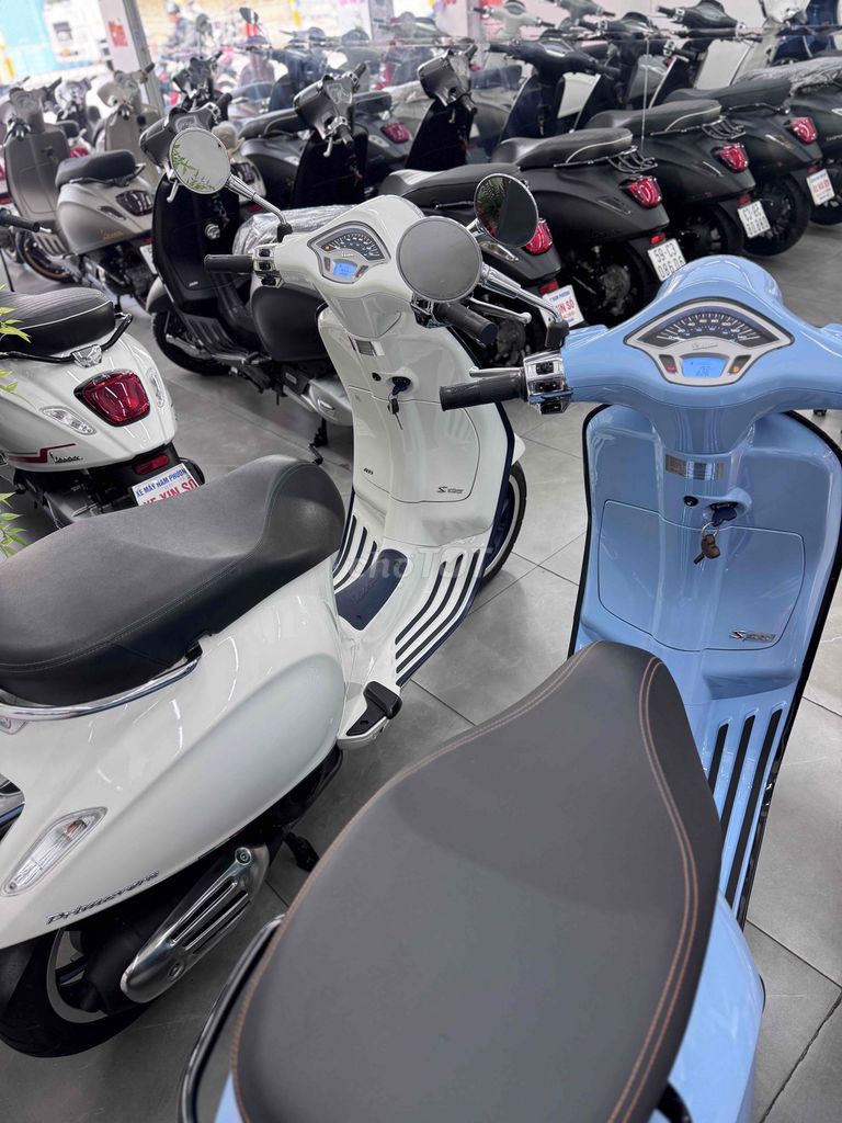 Piaggio Vespa 2025 - ảnh 4