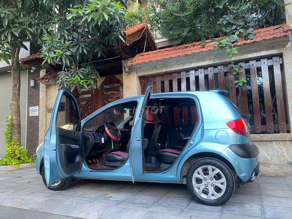Hyundai Getz 2010 - ảnh 3