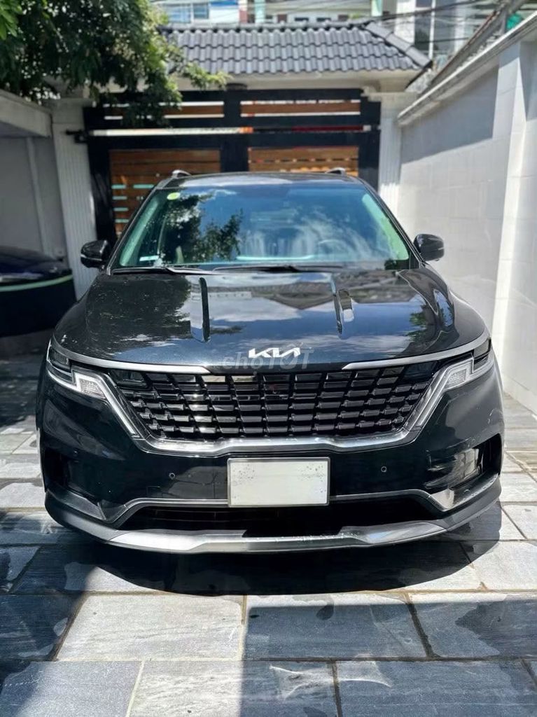 Kia Carnival Premium 2.2D 2023 - ảnh 1