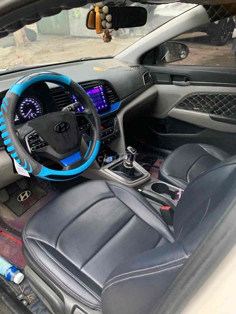Hyundai Elantra 2016 - ảnh 3