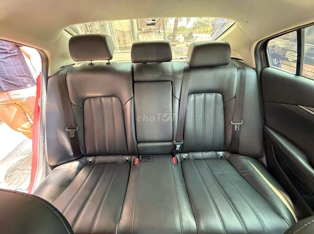 Mazda 6 Premium 2.0 AT 2024 - ảnh 3