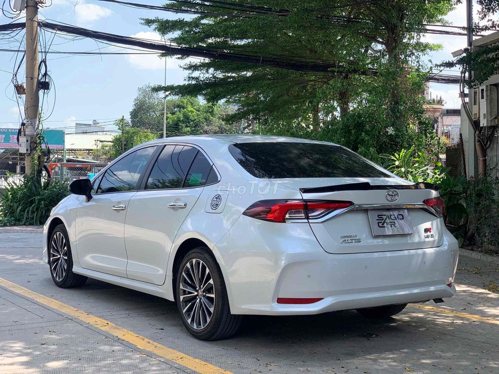 Toyota Corolla altis 1.8V 2025 - ảnh 2