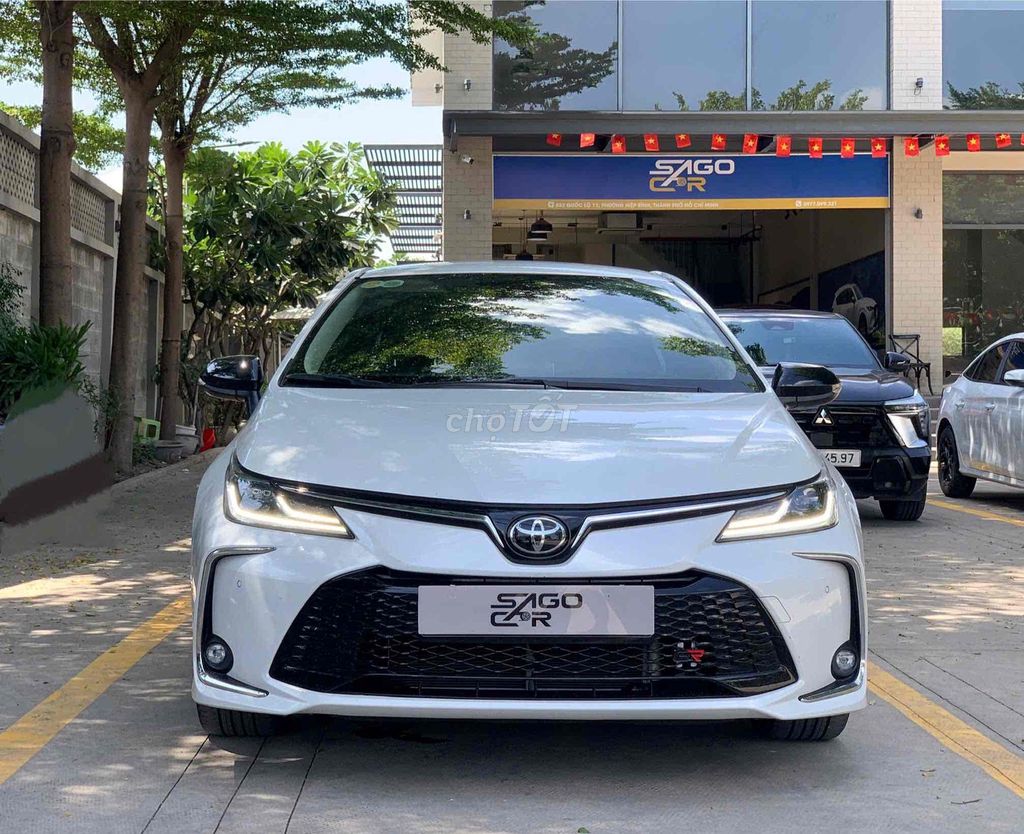 Toyota Corolla altis 1.8V 2025 - ảnh 4