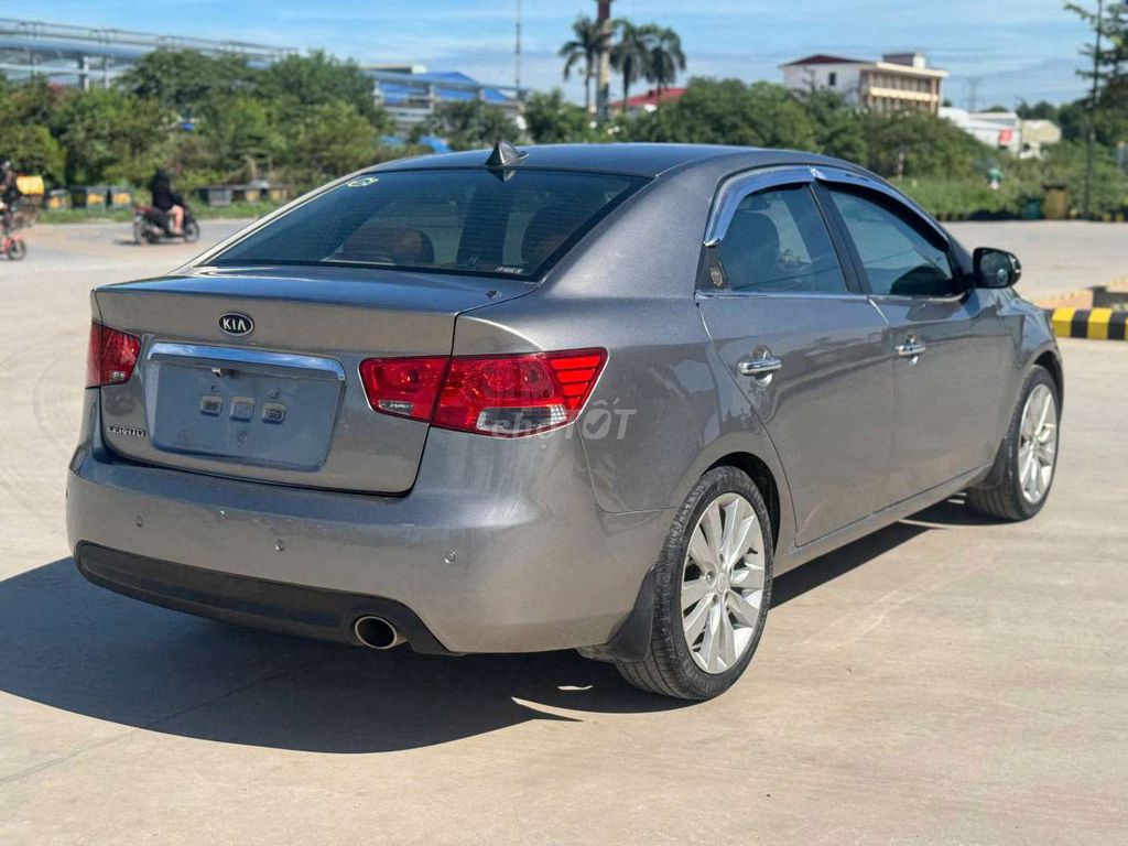 Kia Cerato 2009 - ảnh 5