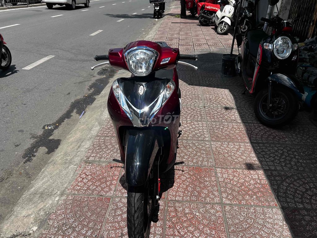 Honda SH Mode 2018 - ảnh 1