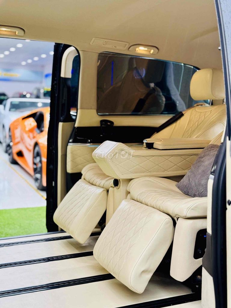Mercedes-Benz 2018 - ảnh 4