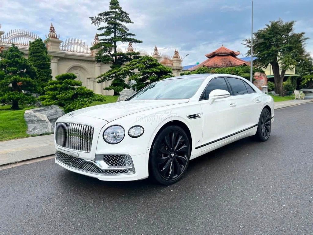 Bentley 2021 - ảnh 1