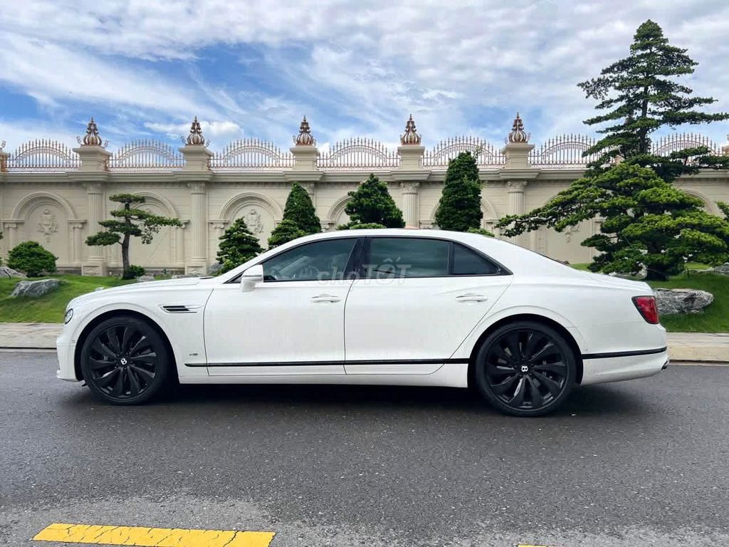 Bentley 2021 - ảnh 5