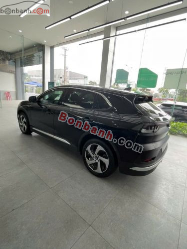 VinFast VF8 Eco AWD 2023 - ảnh 3