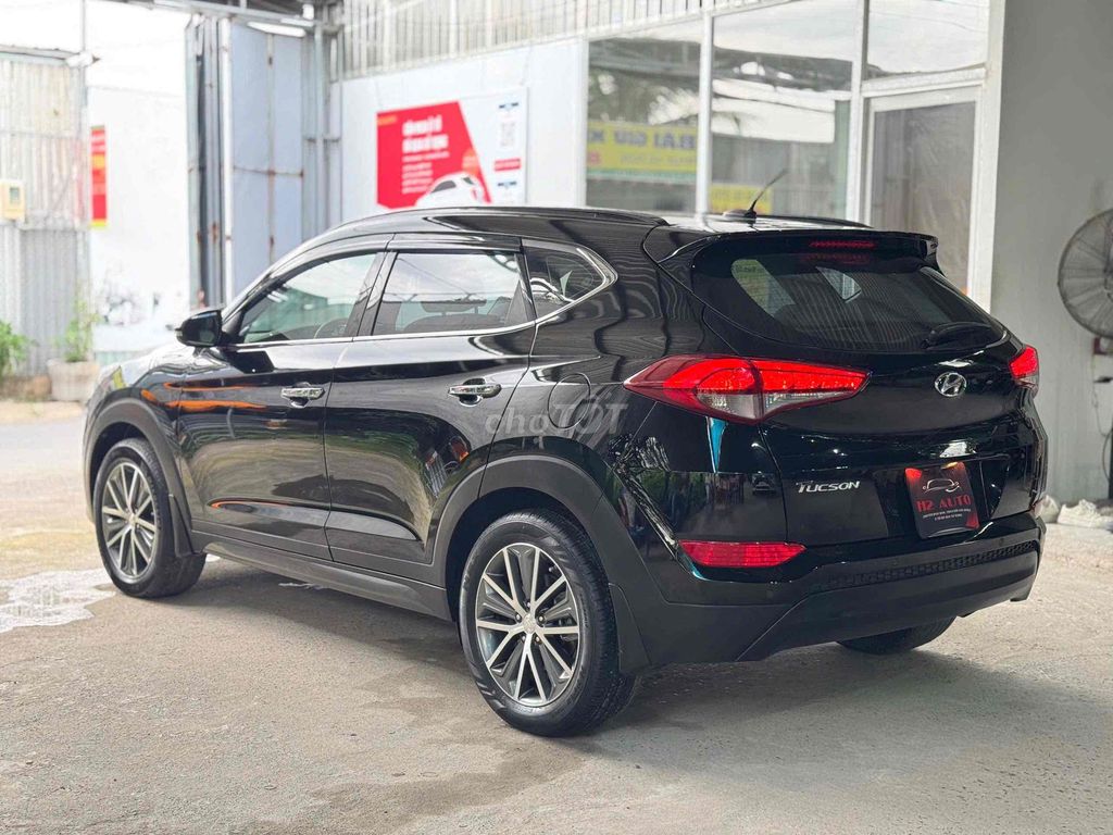 Hyundai Tucson 2.0 ATH - ảnh 5