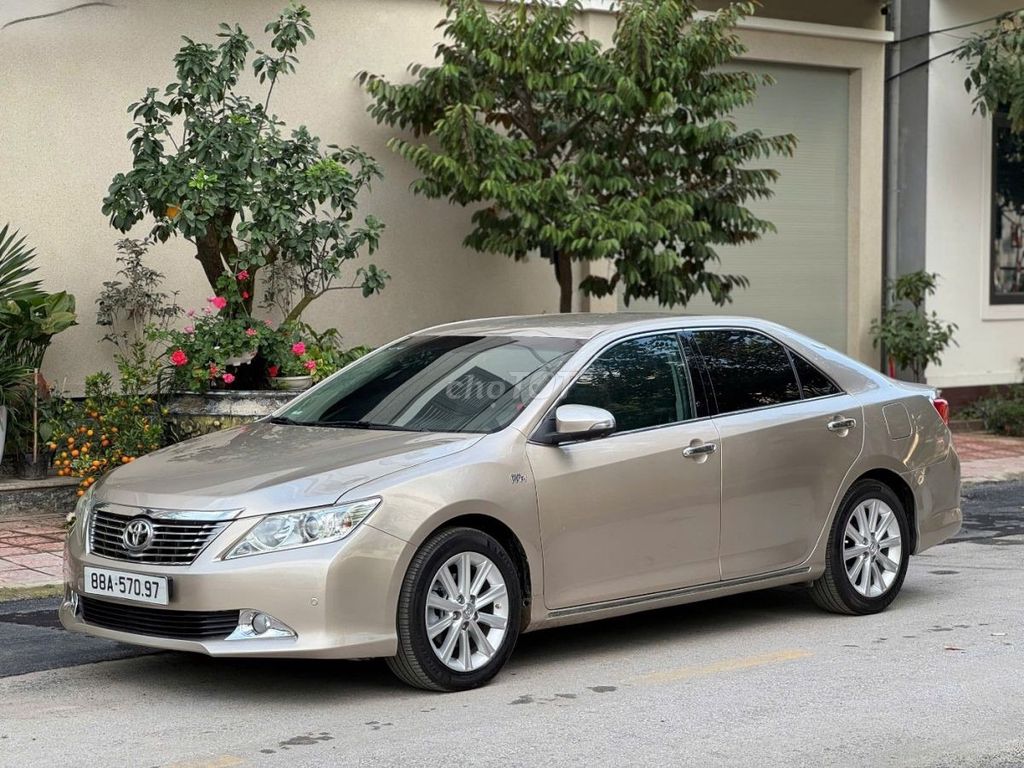 Toyota Camry 2.5Q 2013 - ảnh 1