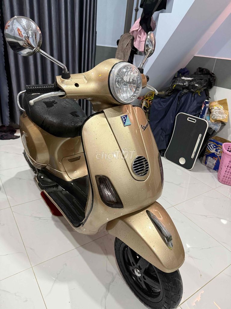 Piaggio 2010 - ảnh 2