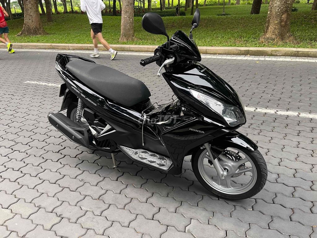 Honda Air Blade 2013 - ảnh 3