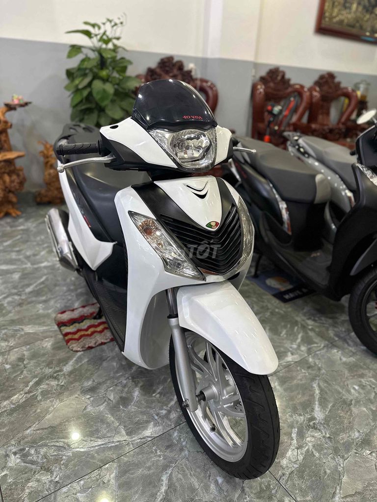 Honda SH 2013 - ảnh 2