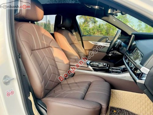 BMW 7 Series 735i M Sport 2023 - ảnh 5