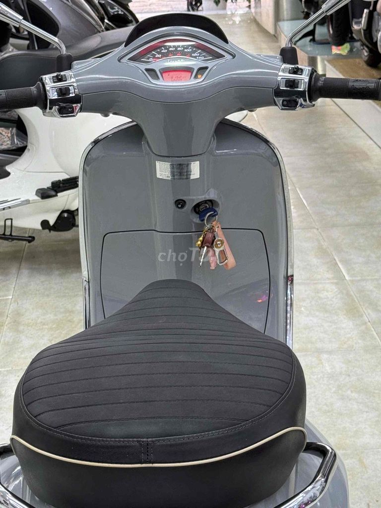 Piaggio Vespa 2023 - ảnh 2