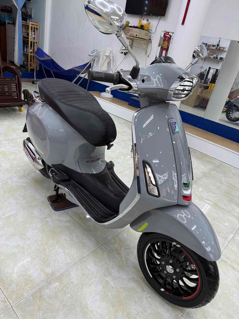 Piaggio Vespa 2023 - ảnh 3