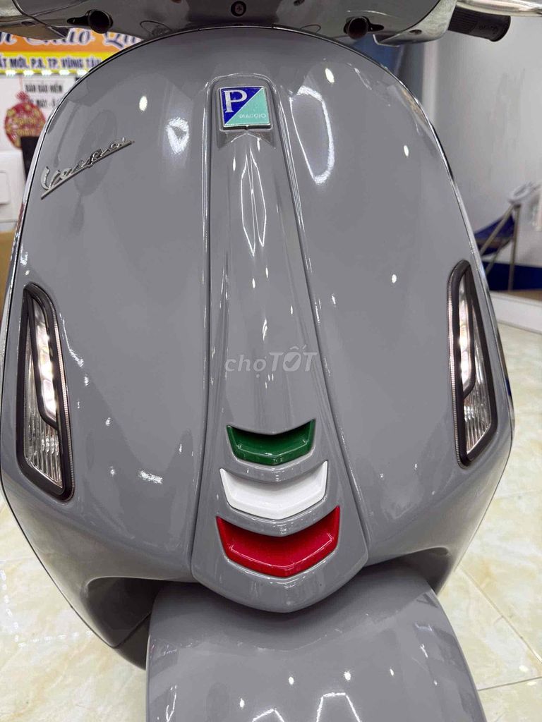 Piaggio Vespa 2023 - ảnh 4