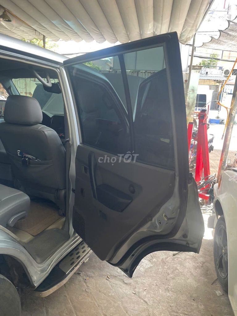 Mitsubishi Pajero 2005 - ảnh 4