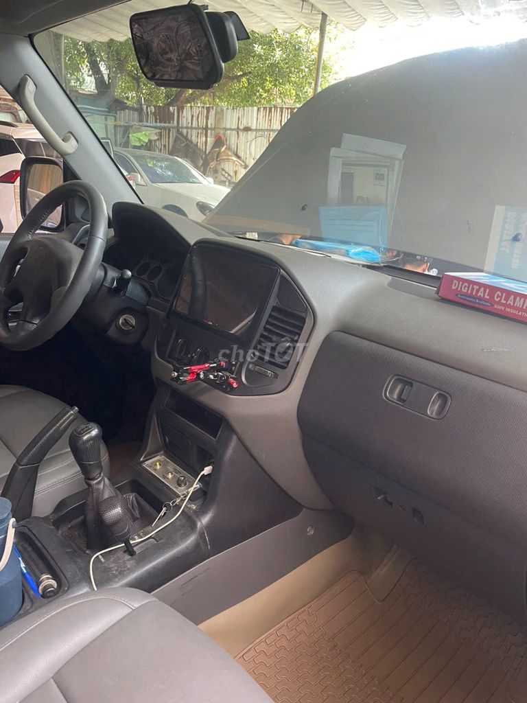 Mitsubishi Pajero 2005 - ảnh 5