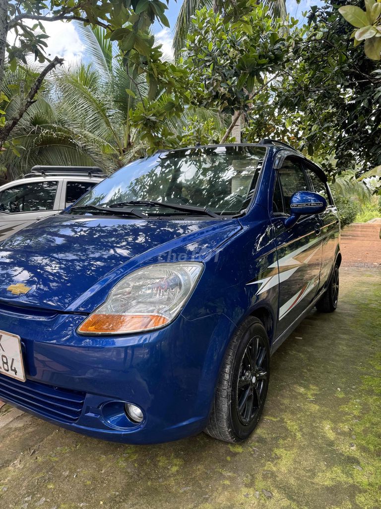 Chevrolet Spark 2010 - ảnh 1