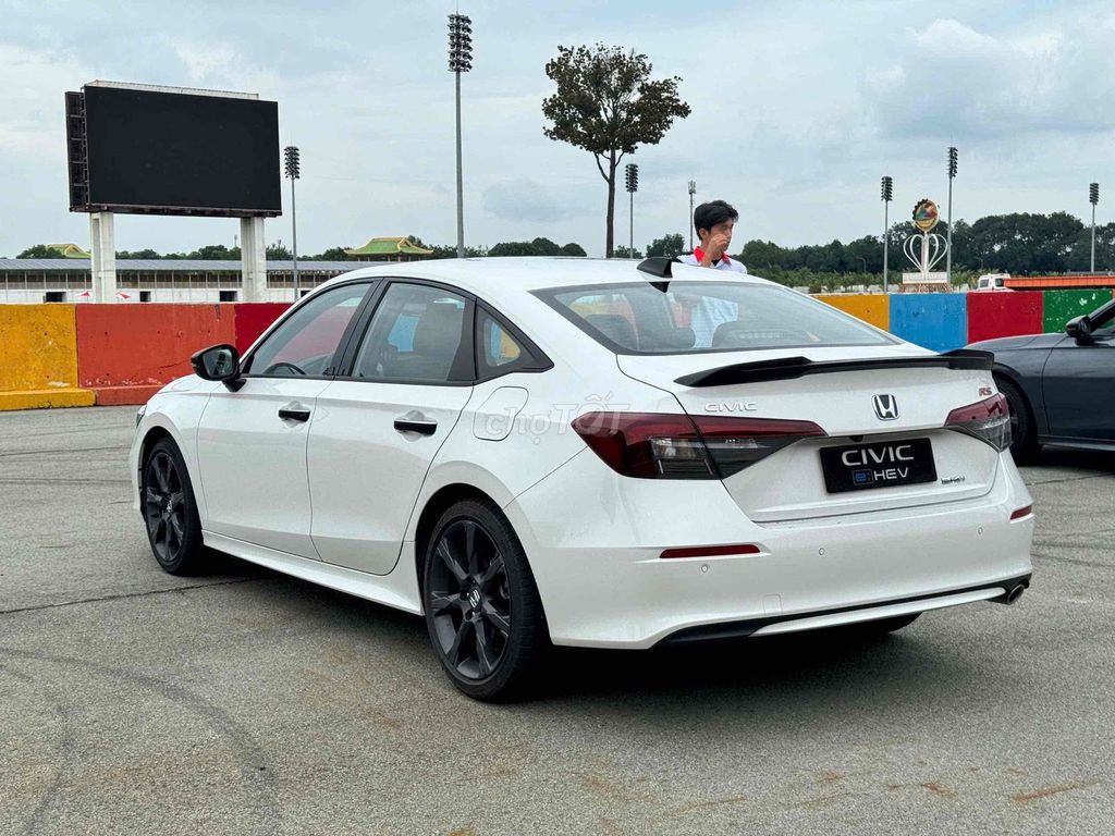 Honda Civic - ảnh 5
