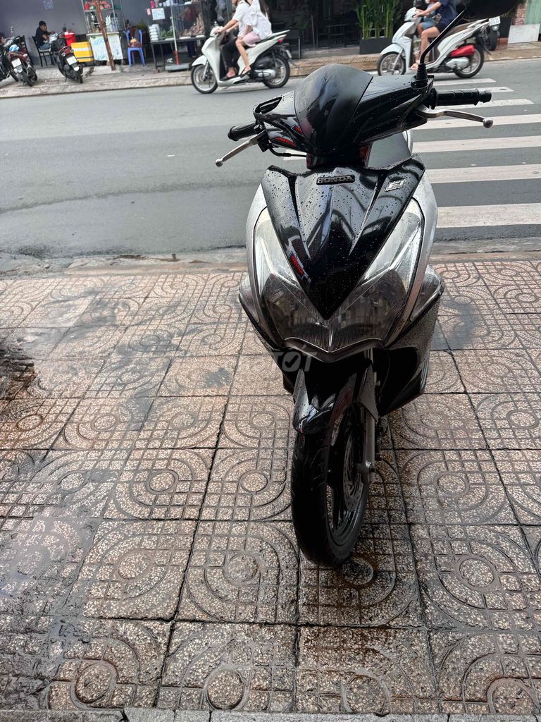 Honda Air Blade 2011 - ảnh 3